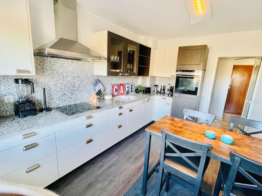 Big Penthouse 2 Bedrooms In Center With Parking And Largeterrace-41 ルクセンブルク エクステリア 写真