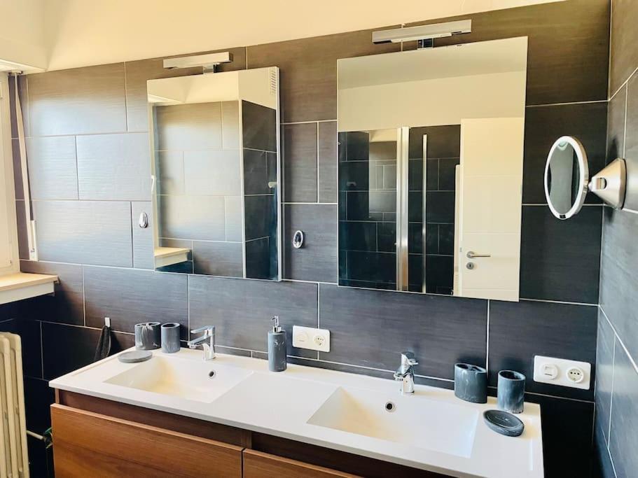 Big Penthouse 2 Bedrooms In Center With Parking And Largeterrace-41 ルクセンブルク エクステリア 写真